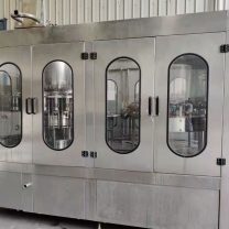 通航 二手液体灌装机 矿泉水碳酸饮料用 九成新化工设备