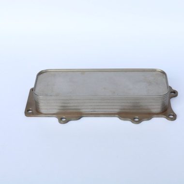 板翅式机油冷却器 奔驰汽车用散热器 可拆卸易清洗第1张