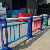 市政道路隔离防护栏 高速公路双波波形护栏板 正创金属现货