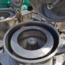 荣鑫 化工不锈钢二手沉降离心机 1250型平板吊带离心机器