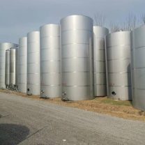 饮料厂储蓄罐 二手玻璃钢储罐 集优品 化工混合罐 隔绝外界污染