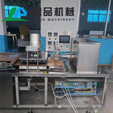 大型薄饼烙饼机 全自动圆形压饼机商用 鲁品烙馍机厂家生产第2张
