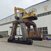 火车卸料 龙门龚挖掘机 四条腿钩机 大长腿挠子装卸设备